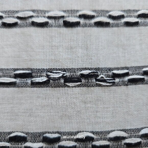 NWT RARE Anthropologie Embroidered Cactus Scarf - Picture 9 of 13